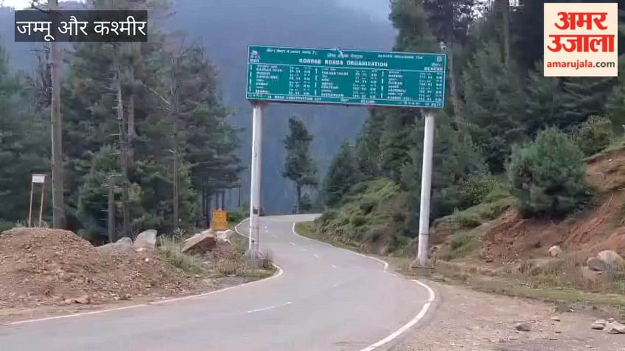 Weeks of Rain Hit Roadside Economy on Gurez Bandipora road as Tourist Arrivals Decline