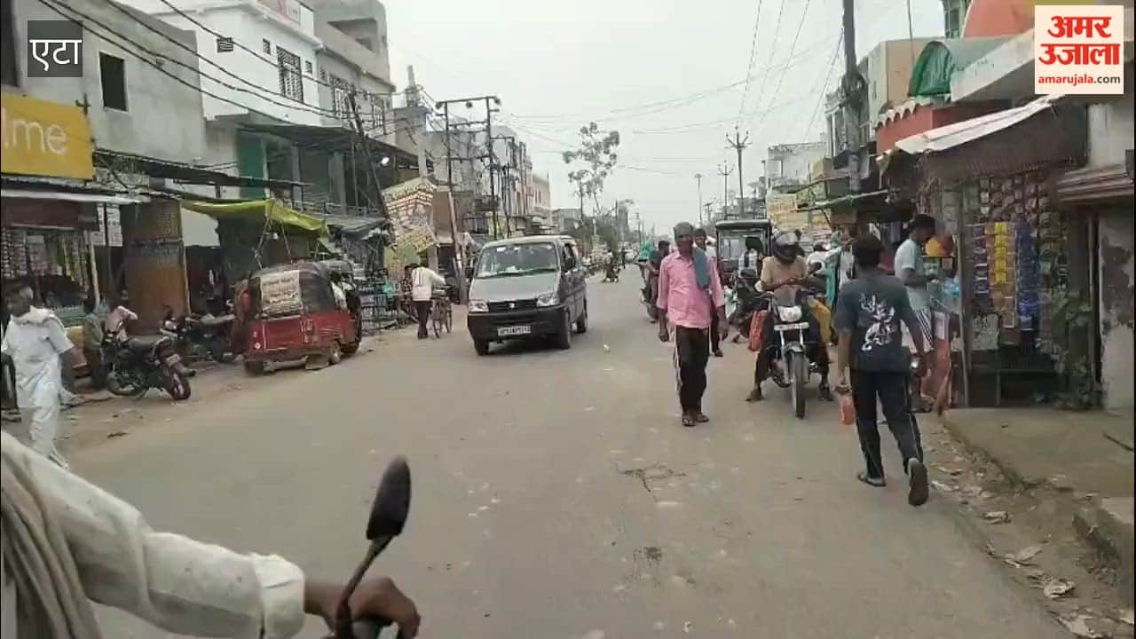 The road is empty for the pilgrims, and the common man is in trouble.