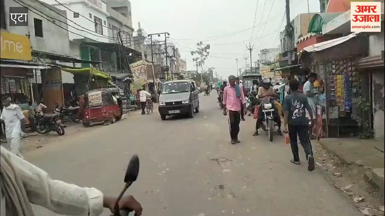 The road is empty for the pilgrims, and the common man is in trouble.