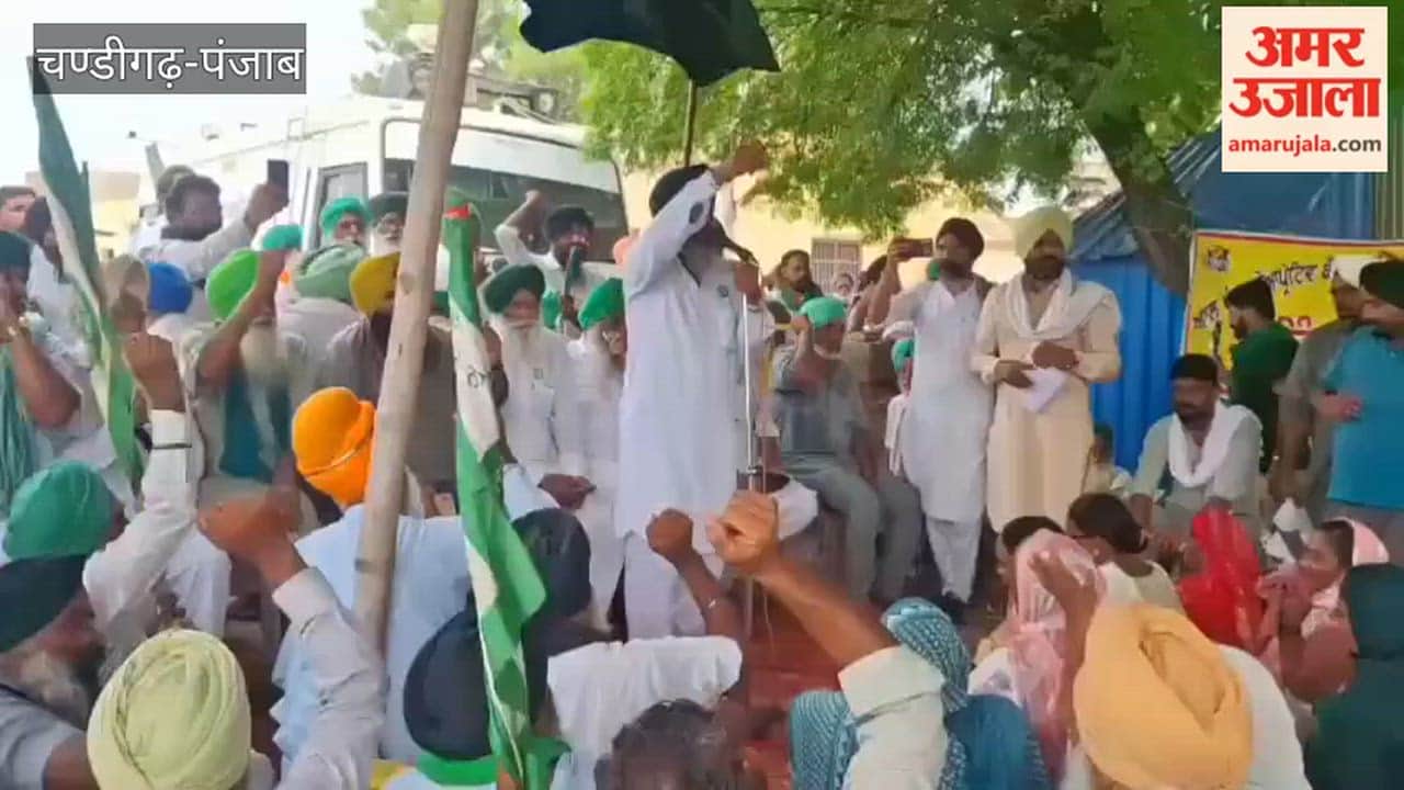 Farmers' protest outside the Speaker's residence in Faridkot continues for the seventh day; plan to block roads postponed by a day