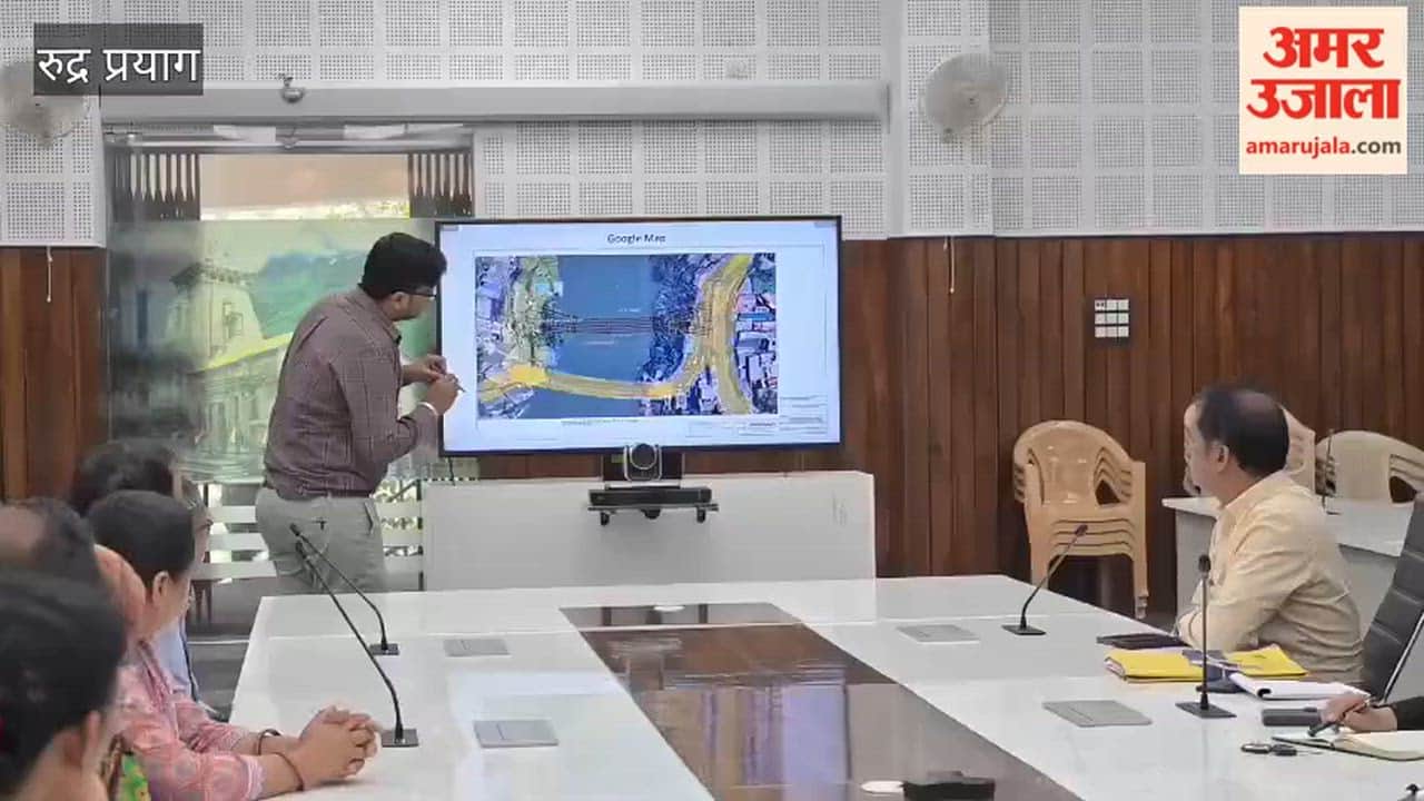 Rudraprayag: Minister meets affected people regarding the new 85.68-meter-long bridge in Belni.