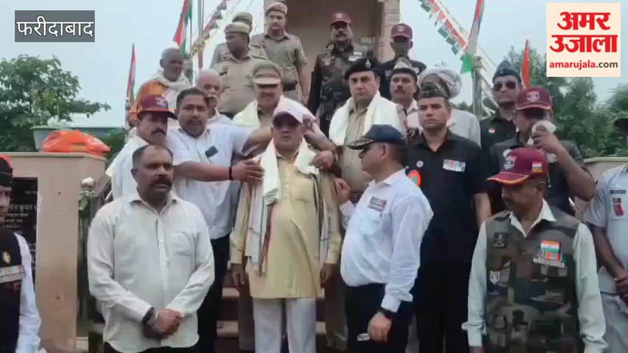 Tribute paid to Martyr Manoj Kumar on his death anniversary in Faridabad