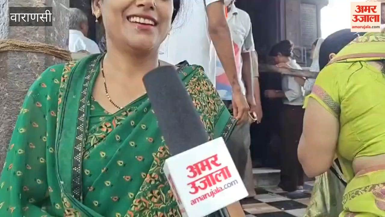 Devotees were overjoyed after performing *Jalabhishek* at the Kardameshwar Mahadev Temple