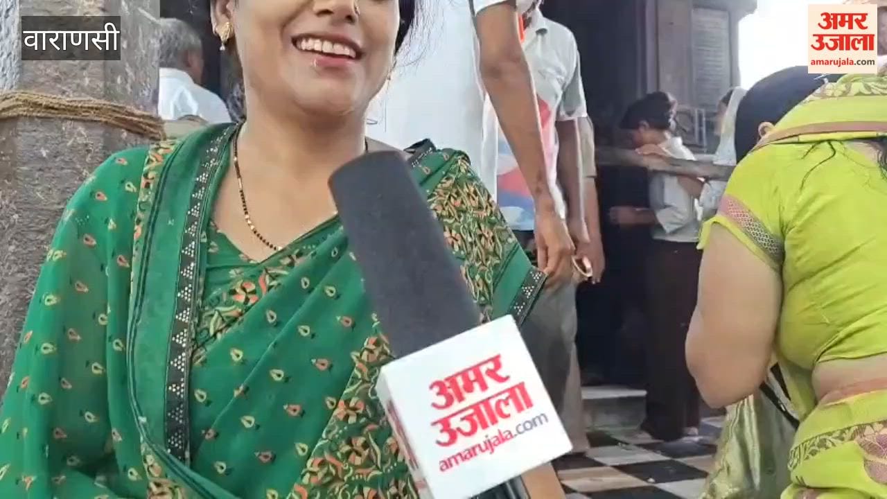 Devotees were overjoyed after performing *Jalabhishek* at the Kardameshwar Mahadev Temple