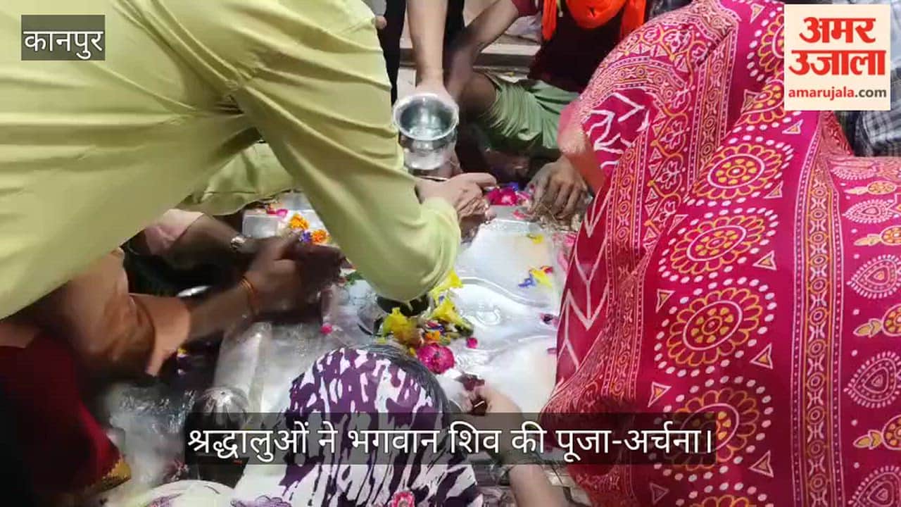 Kanpur-P-Road-Vankhandeshwar-Temple-Sawan-Monday-Devotees