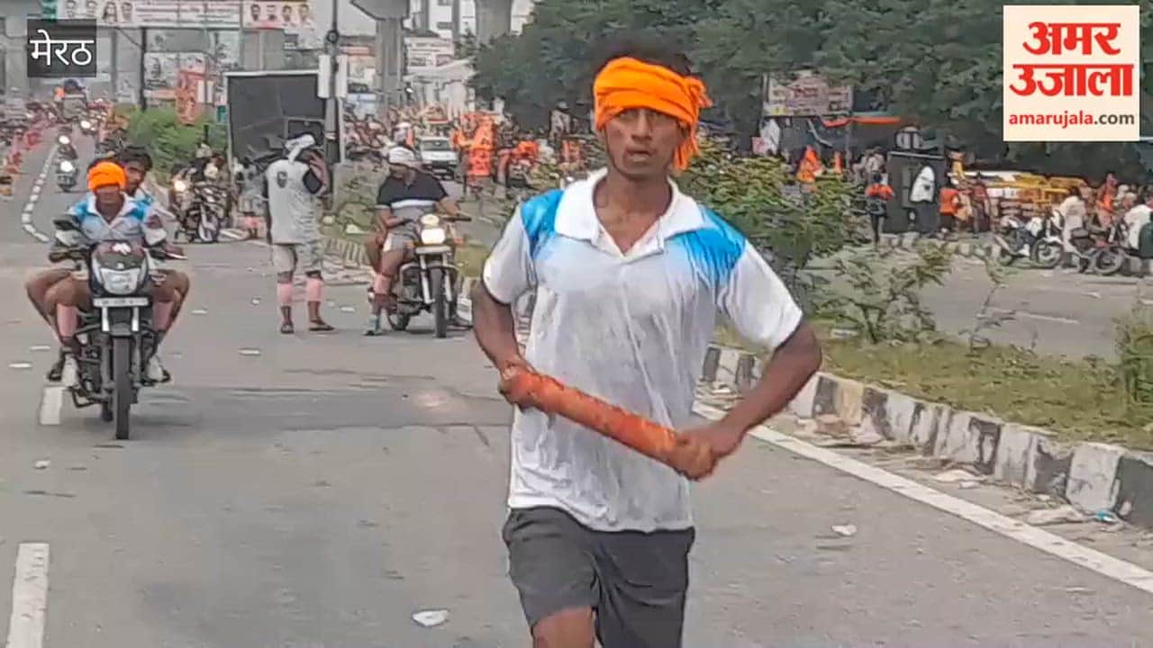Meerut: Destination Is the Temple, Feet Move Like a Storm, Faith Outpaces Pain for Dak Kanwariyas