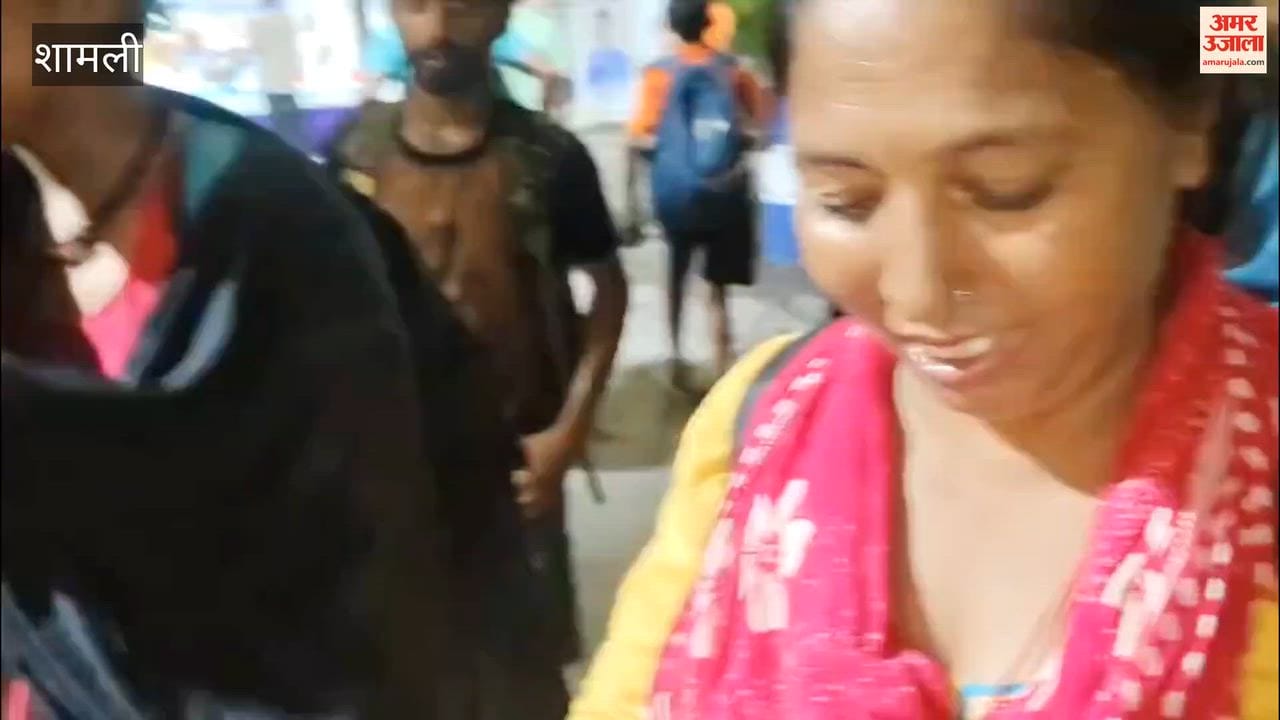 Shamli: Shakuntala Completes 15th Kanwar Yatra, Daughter Joins Her for the First Time