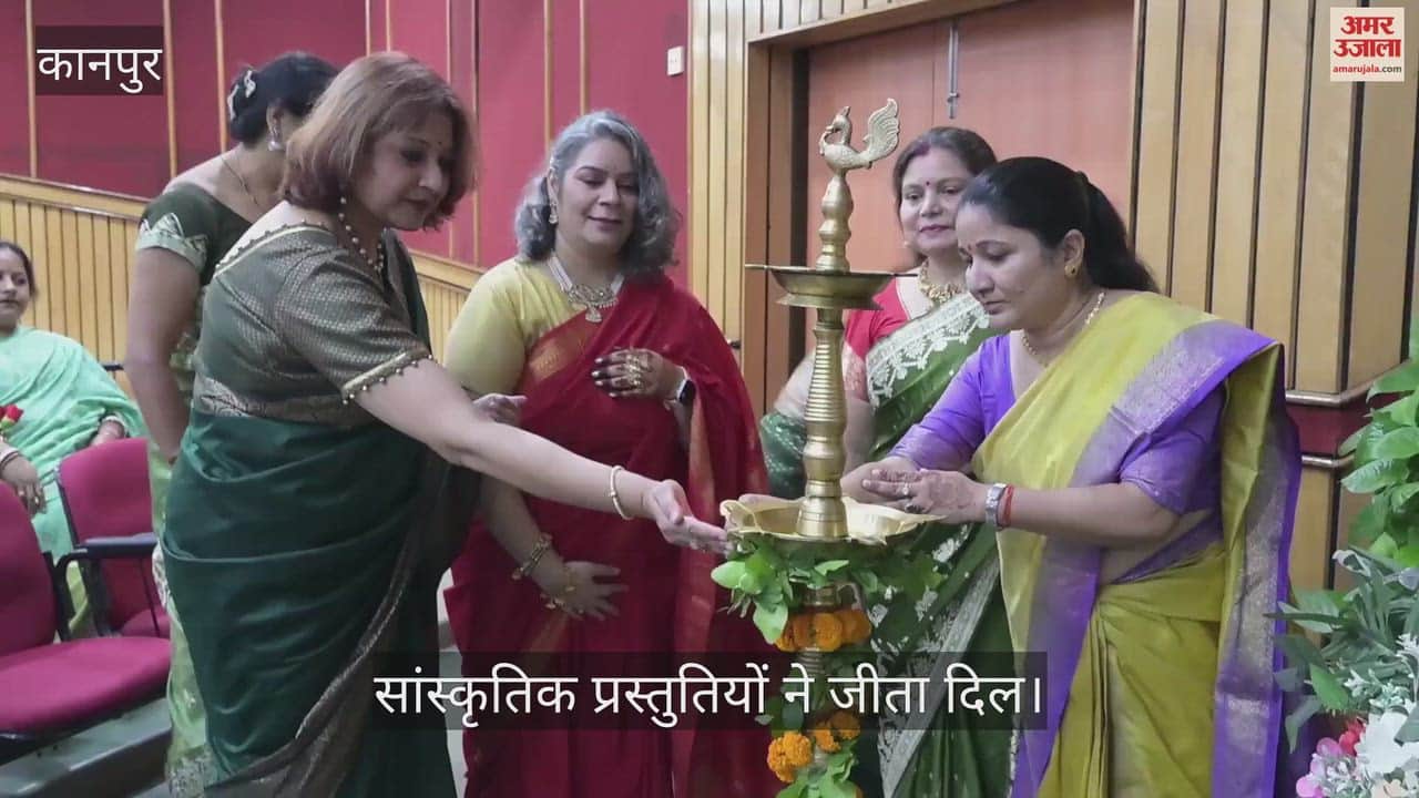 IIT-Kanpur-Hariyali-Teej-Celebration-Fashion-Show-Dance-Program