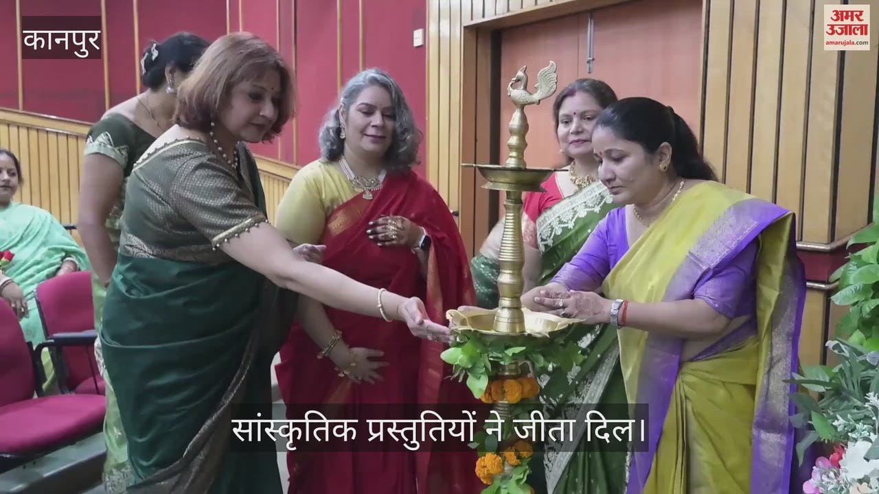 IIT-Kanpur-Hariyali-Teej-Celebration-Fashion-Show-Dance-Program