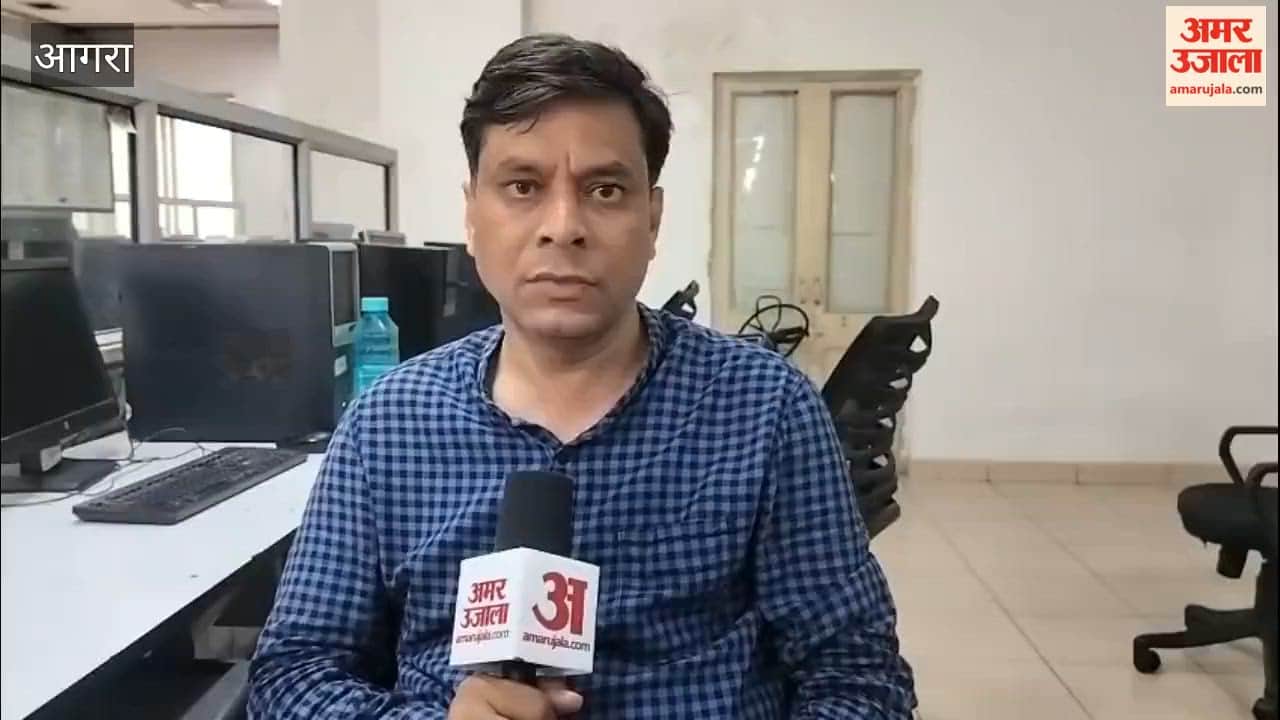 The agent took Rs 4,500 in the name of installment and asked for Rs 11,000 the next day.