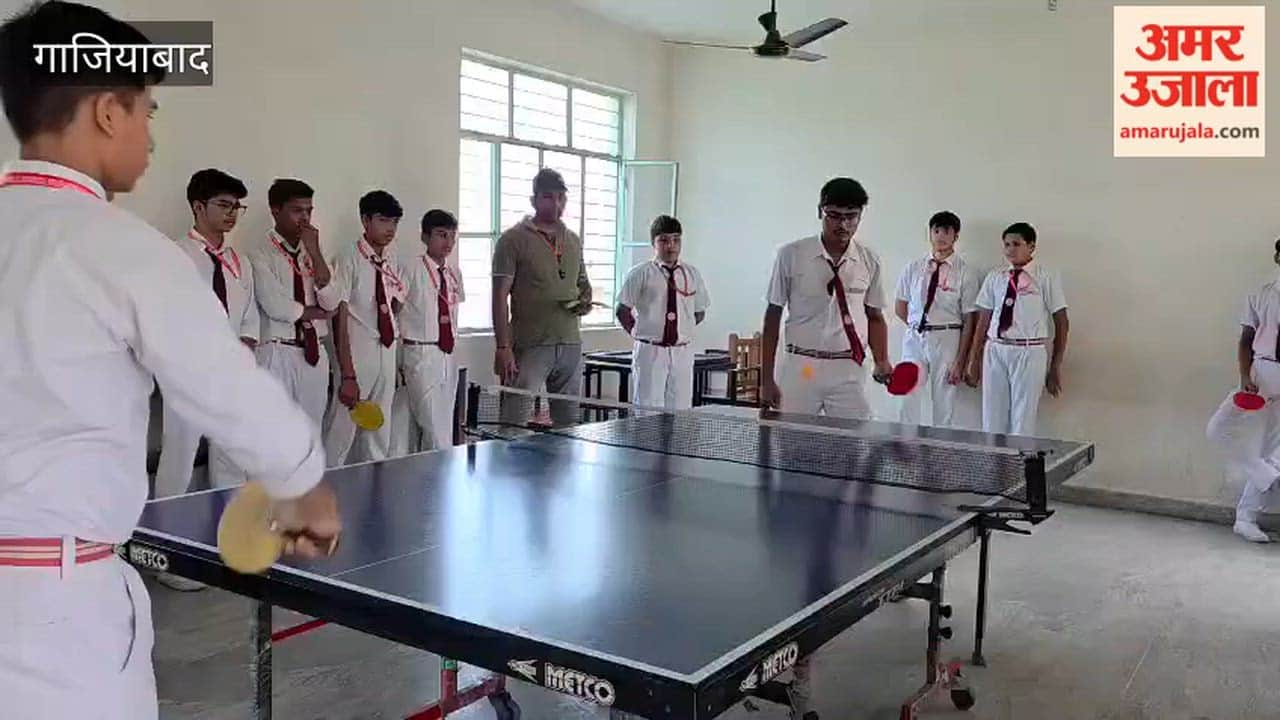Harsh triumphs in the table tennis match in Muradnagar