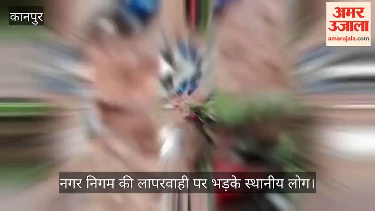 The projecting eave of a dilapidated dharamshala collapsed in the Bengali dominated area of Kanpur