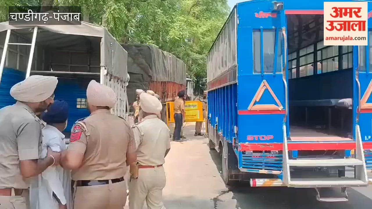 Police removed the farmers' permanent protest camp outside Speaker Sandhwan's residence in Faridkot; over 200 people were detained