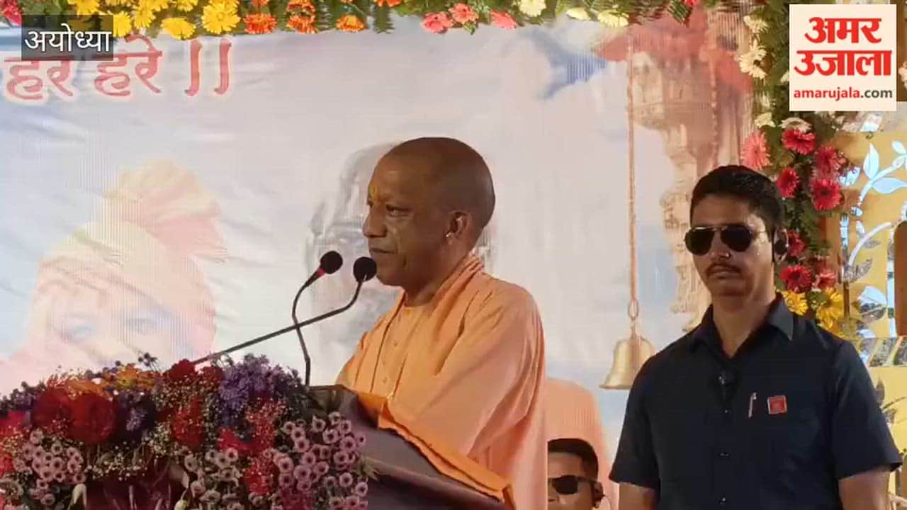 अयोध्या में सीएम योगी बोले- सपा सरकार में यहां पर माता बड़ी देवकाली की मूर्ति चोरी हुई थी
