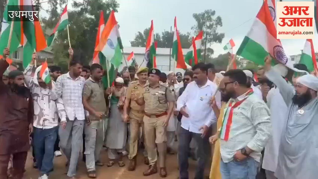A message of unity with the Tricolour