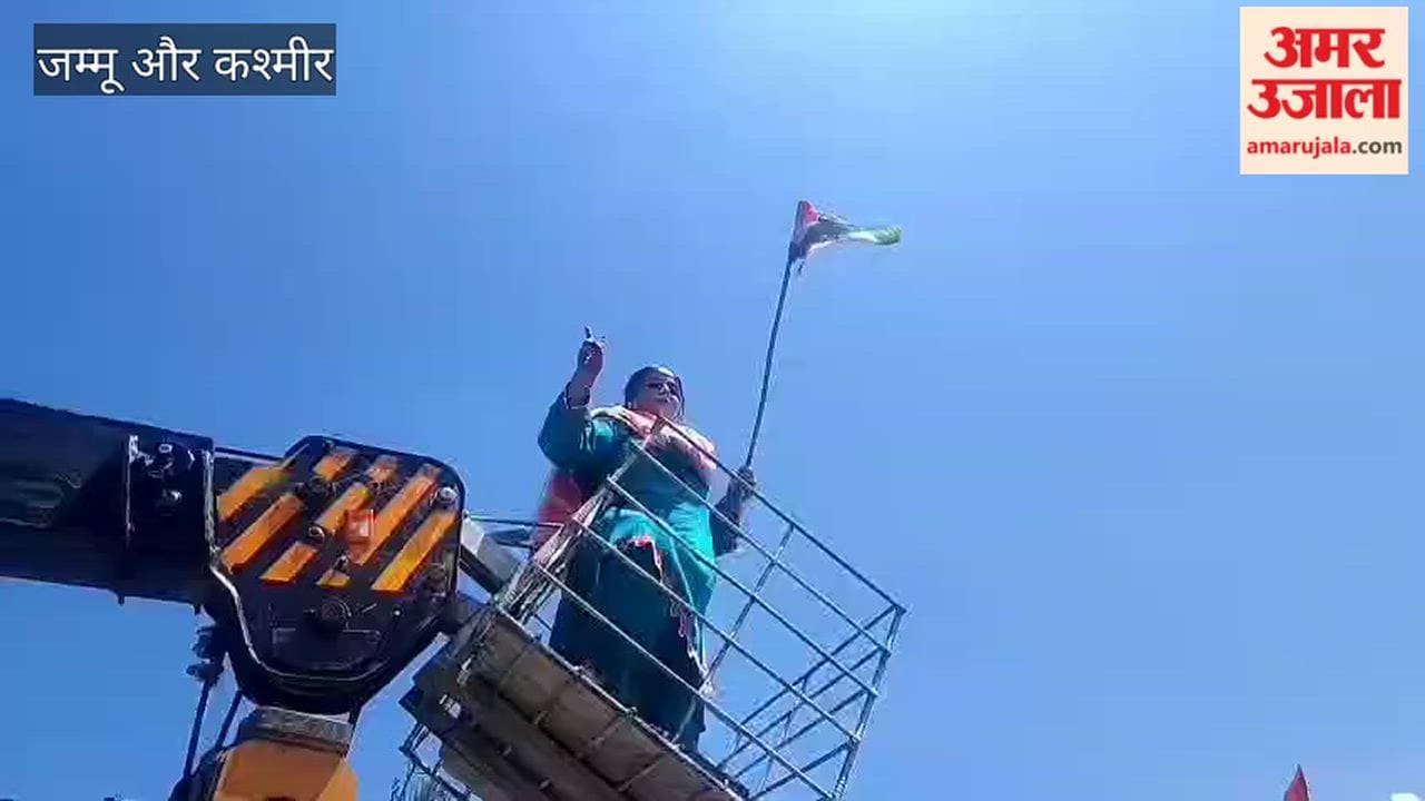 BJP Holds Mega Tricolour Rally in Qazigund, Rumaisa Rafiq Hoists National Flag on Tower