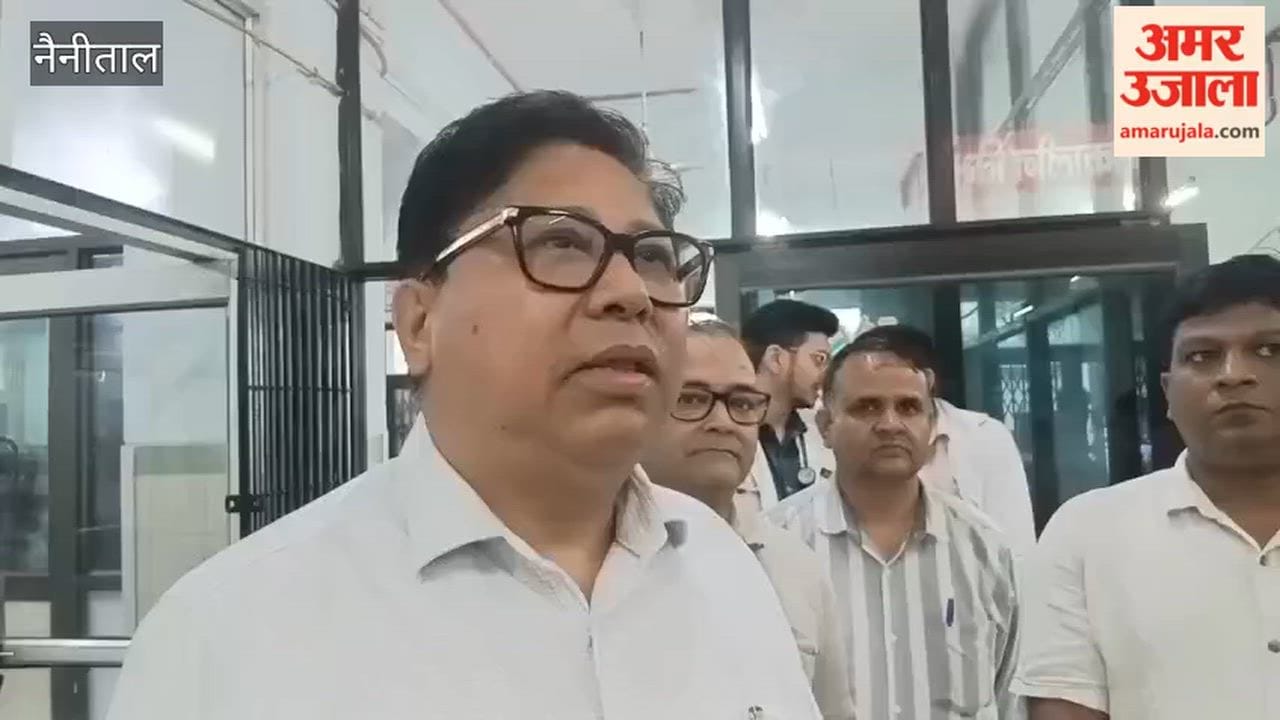 Newly appointed Director of Medical Education Dr. Ashutosh Sayana conducted a surprise inspection of STH and Government Medical College Haldwani