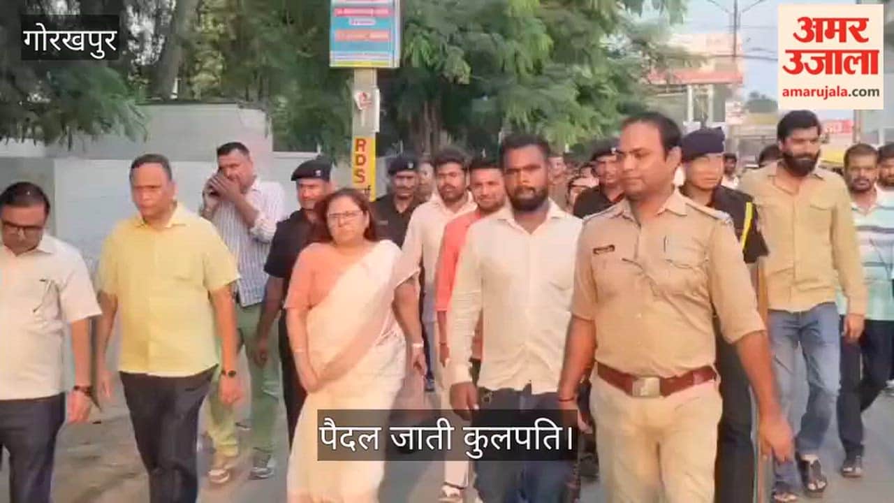 Teachers lie down in front of Vice-Chancellor's car; commotion ensues – VIDEO