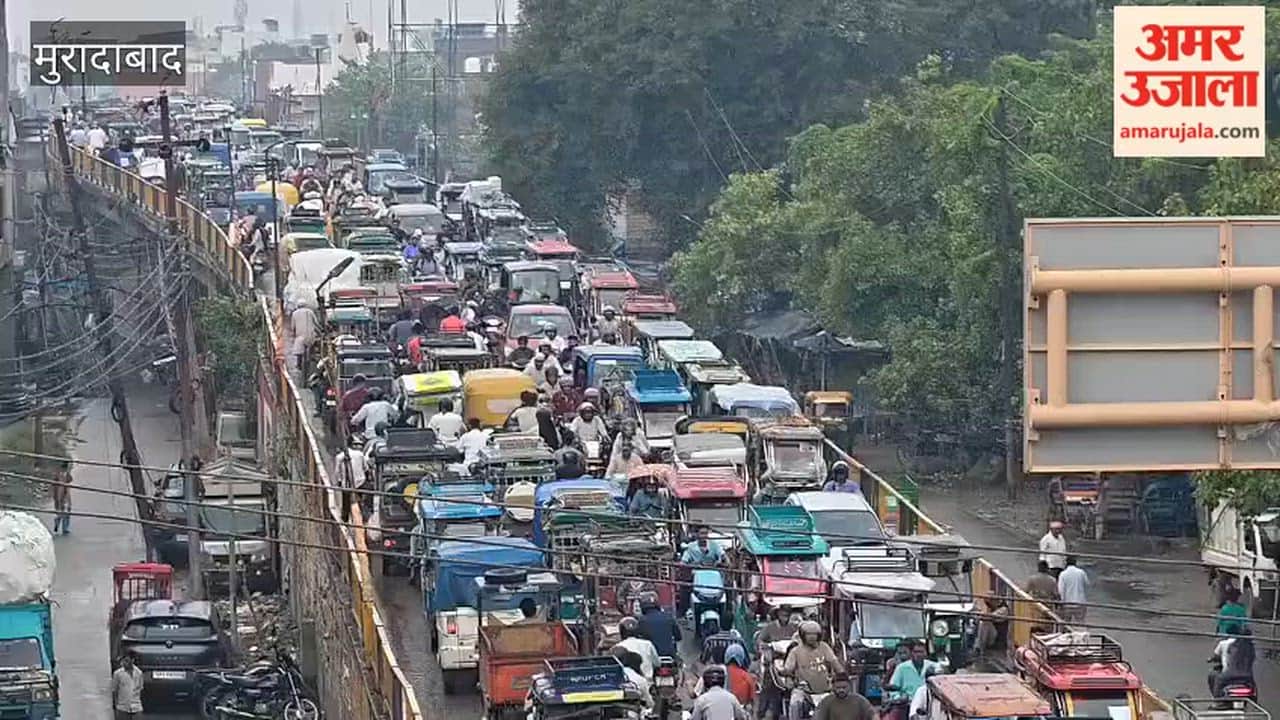 Traffic jam on Sambhal bridge; commuters inconvenienced