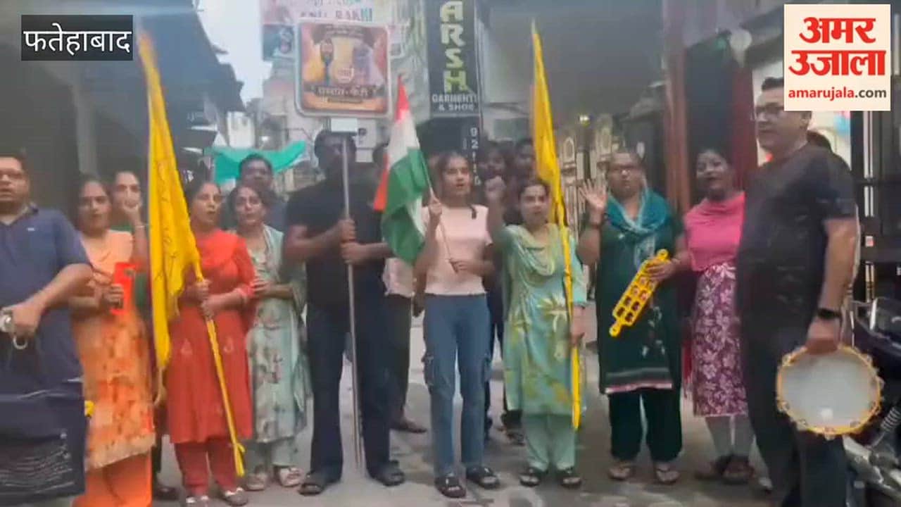 City of Tohana in Fatehabad resonates with 'Radha-naam' morning processions; a blend of devotion and patriotism.