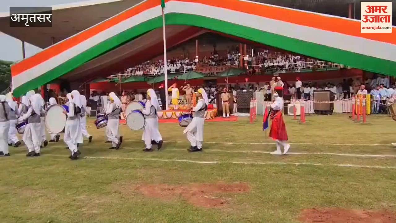 Minister Aman Arora hoisted the flag in Amritsar.