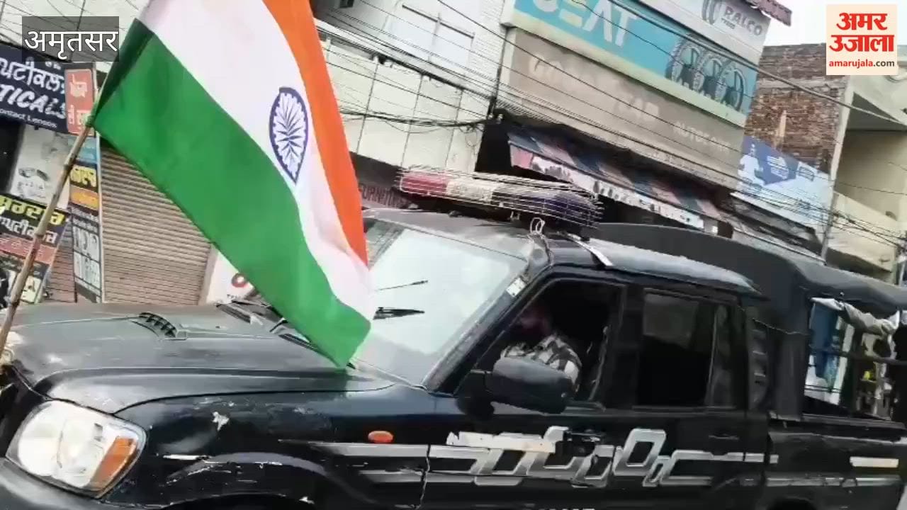 Rural police conduct flag march in Jandiala Guru ahead of August 15 security arrangements.