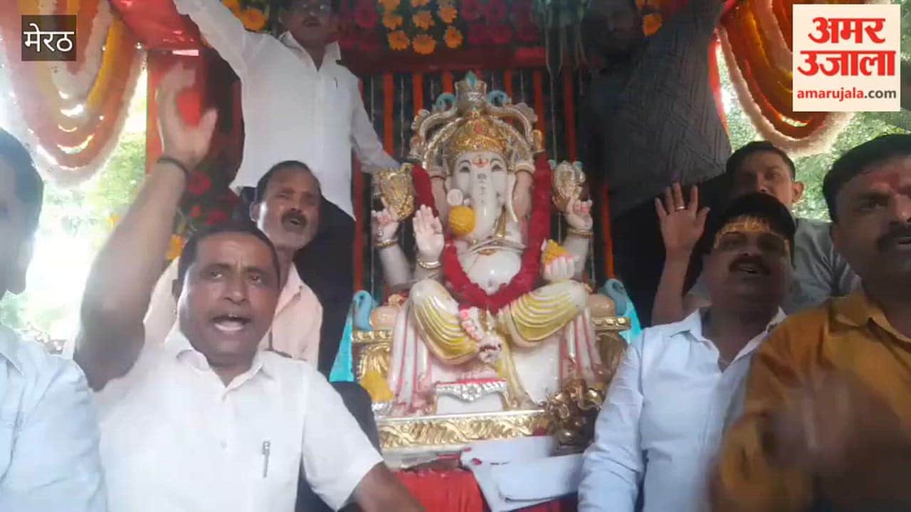 Meerut: Devotees Join Grand Shobha Yatra Ahead of Siddhivinayak Temple Idol Installation