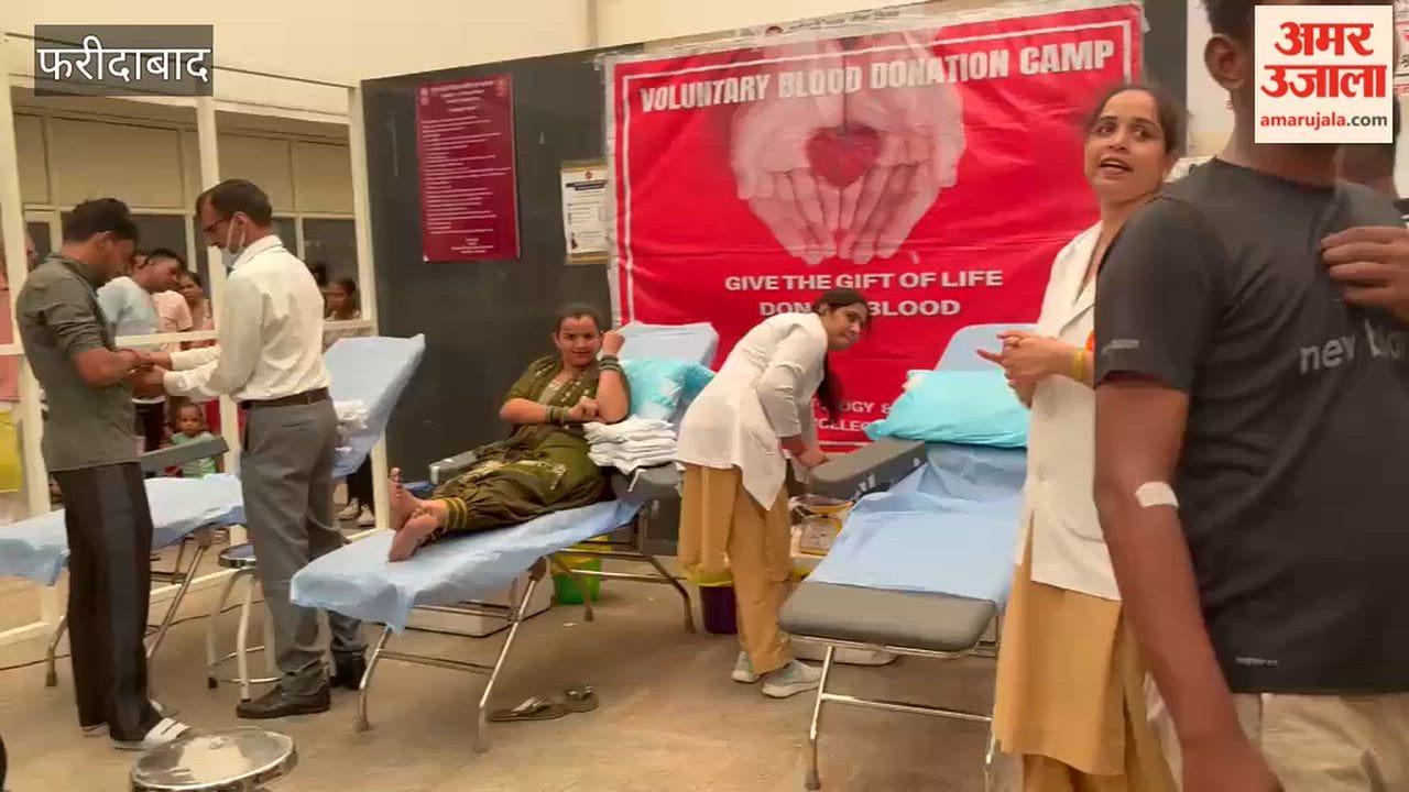 More than 400 people donated blood at ESIC Hospital in Faridabad