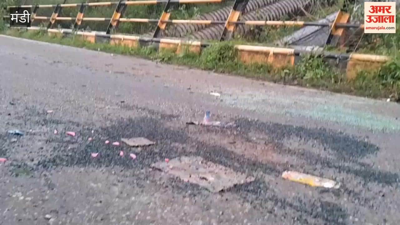 Tourists car overturns on highway after hitting a scooter in Mandi seven injured
