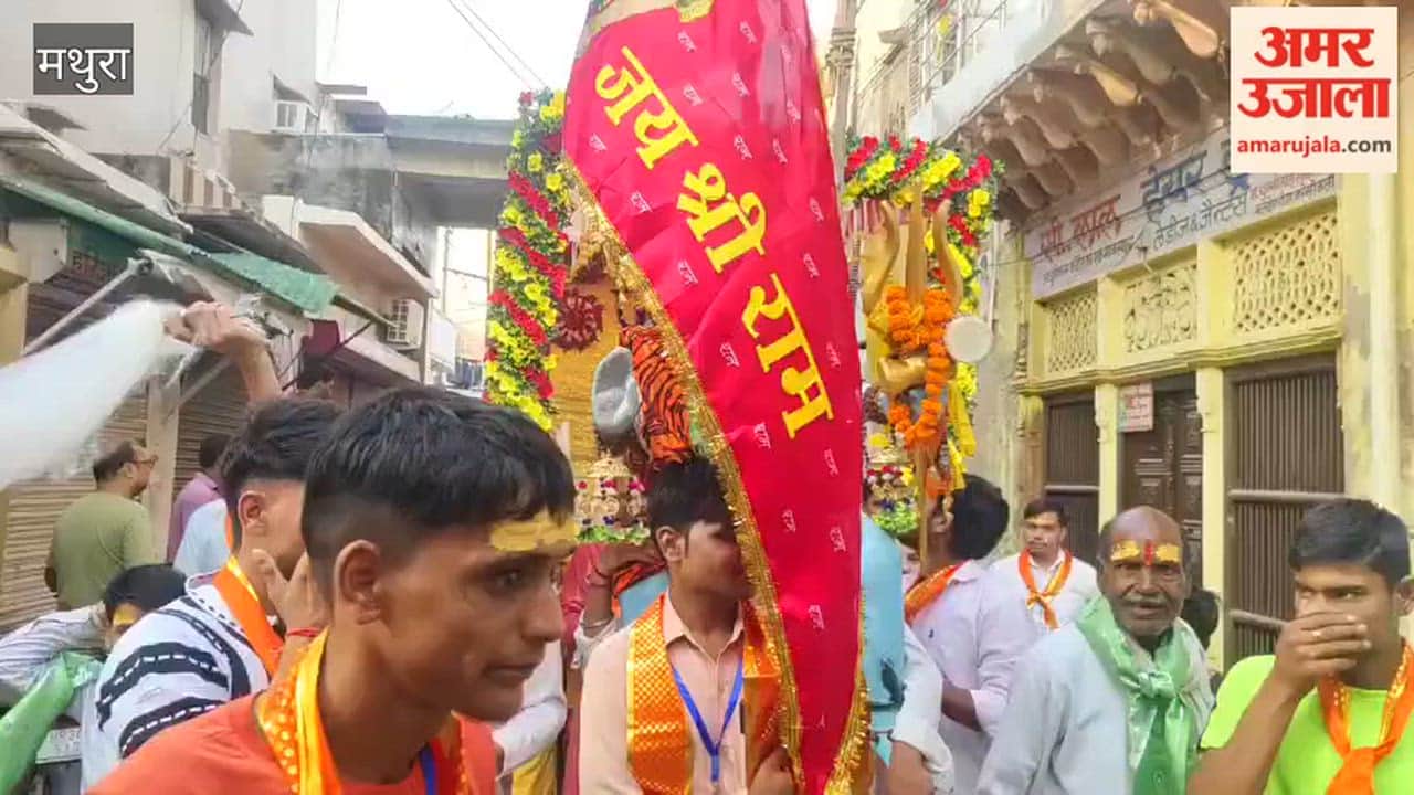 A huge crowd of devotees gathered for the Asheshwar Yatra.