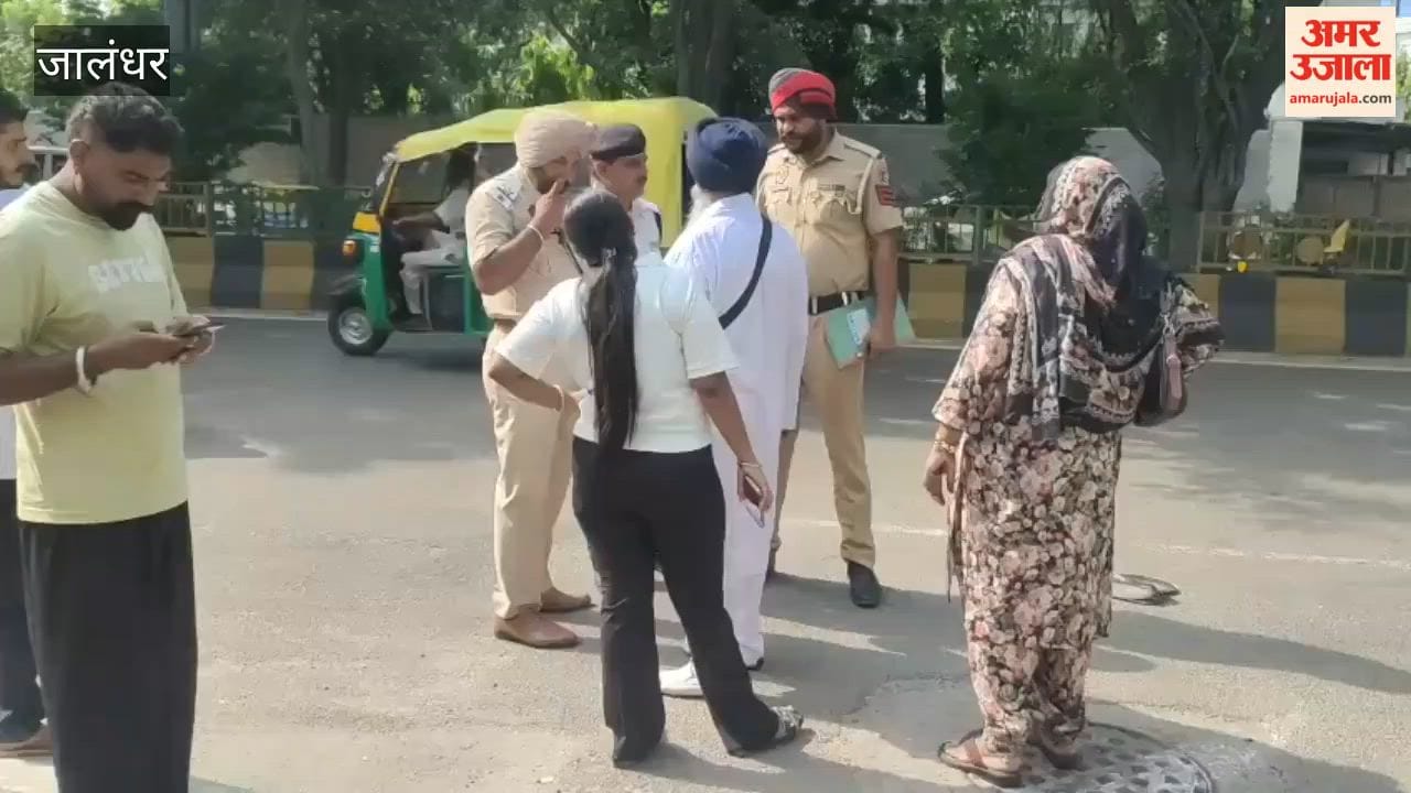 Petrol tanker and Venue car collide at Jalandhar's Guru Nanak Mission Chowk; major accident averted.