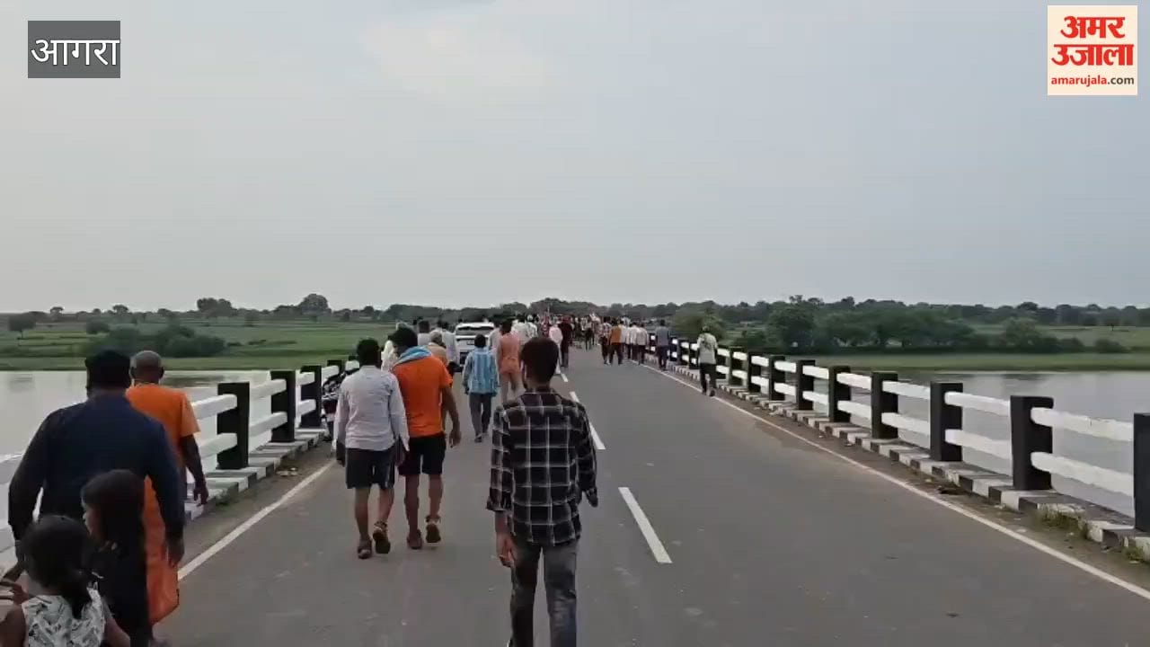 Youth jumps from Yamuna bridge search underway