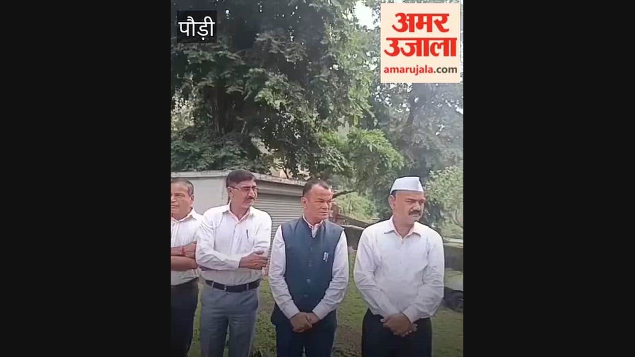 Independence Day was celebrated with great pomp in Kirtinagar tehsil srinahar garhwal