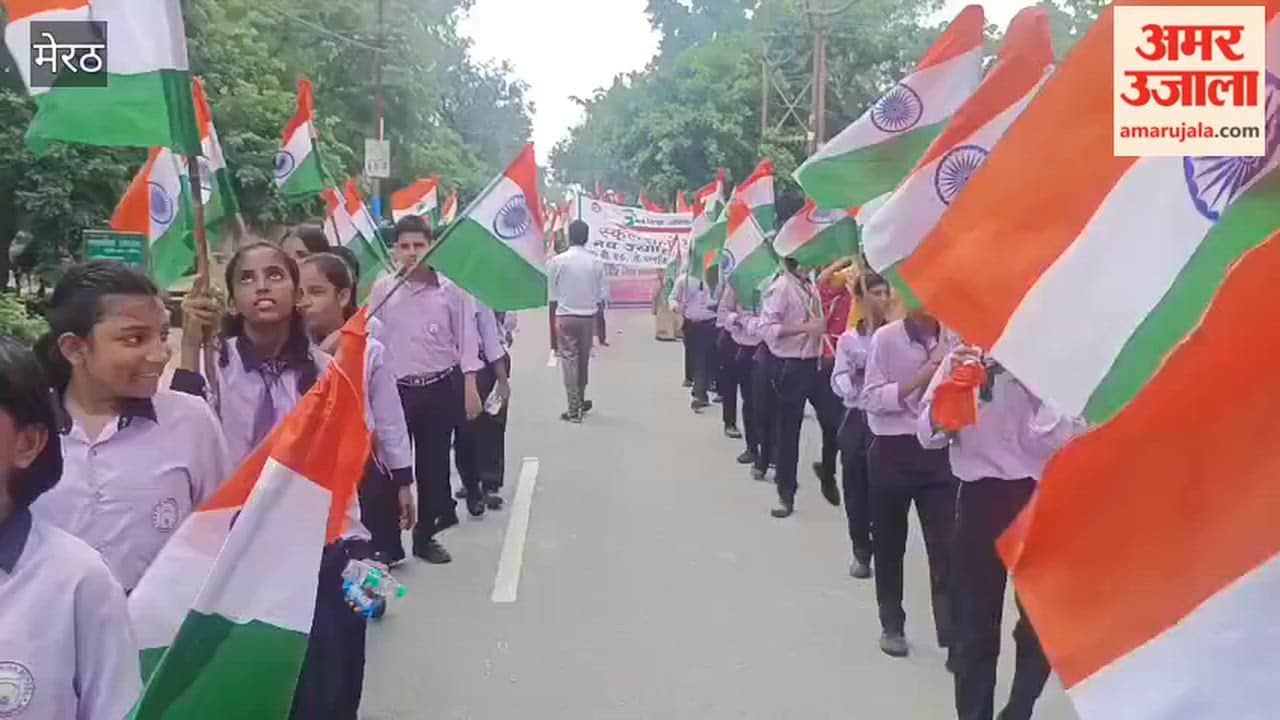 Meerut: Procession taken out with 1,100 Tricolours; Hastinapur steeped in the spirit of patriotism.