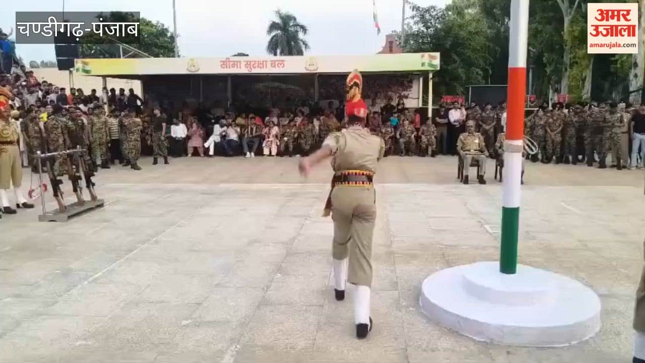 Retreat ceremony held at Hussainiwala border