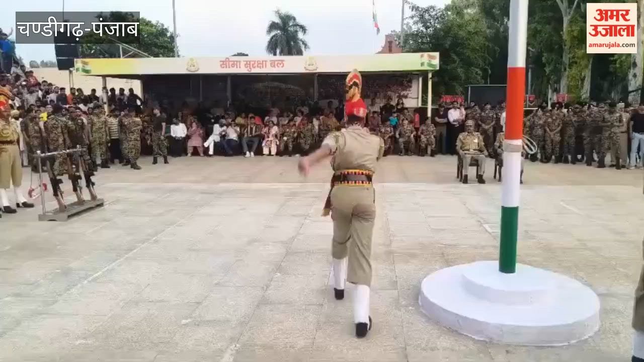 Retreat ceremony held at Hussainiwala border