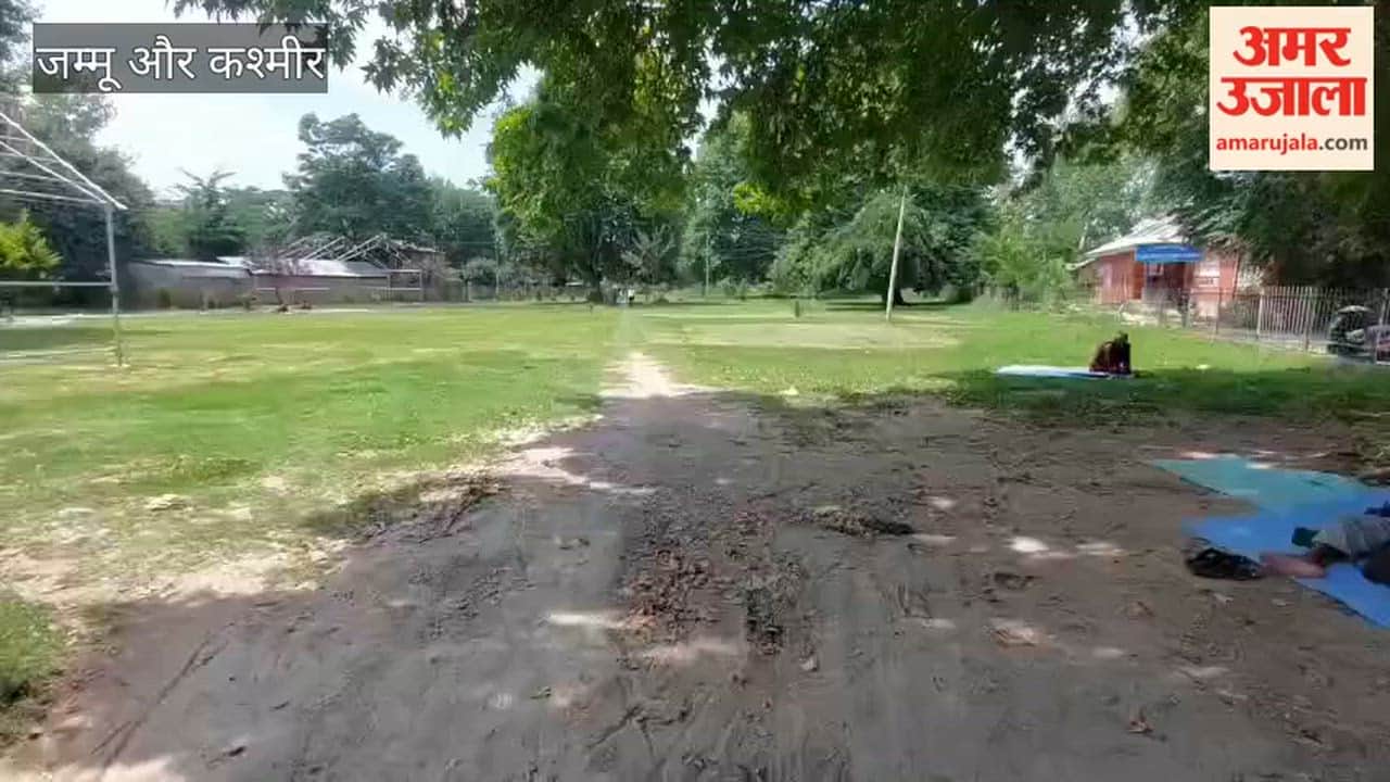 Locals Urge Authorities to Restore Neglected Park in Sumbal