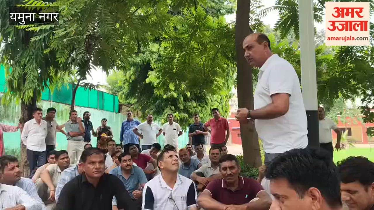 Guest teachers in Yamunanagar decided to unite and intensify the movement