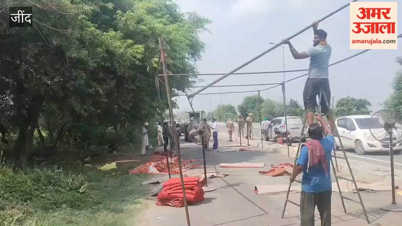 As soon as the farmers' tents were dismantled in Jind, the barricading at the border began to be removed.