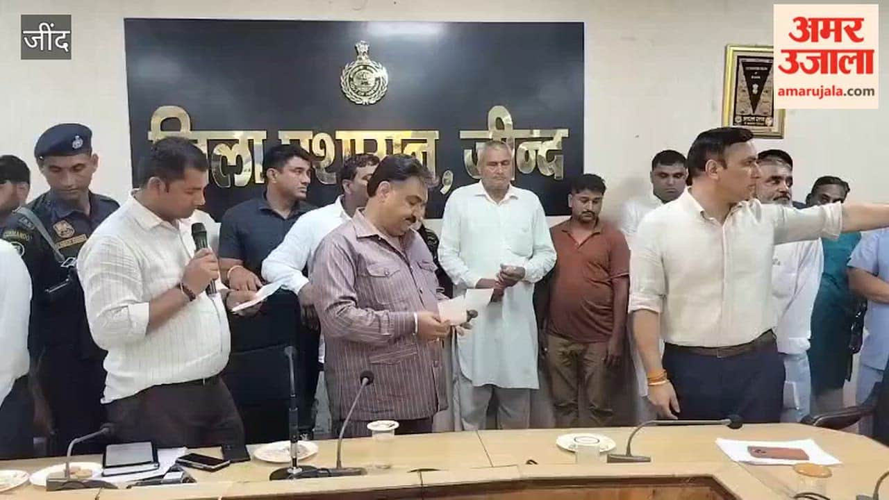 On his birthday, Dr. Krishan Lal Middha distributed assistance cheques worth ₹1.11 crore to 74 beneficiaries.