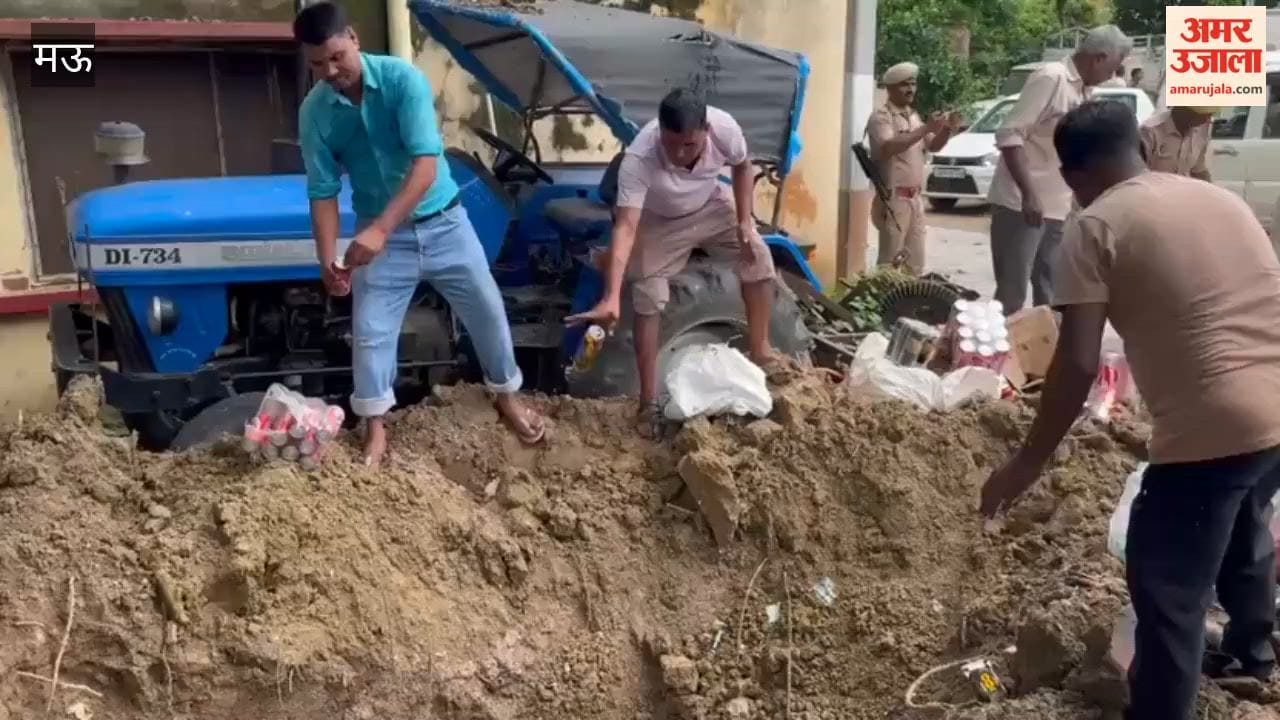 340 liters of illicit liquor worth ₹1.57 lakh destroyed in Muhammadabad Gohna
