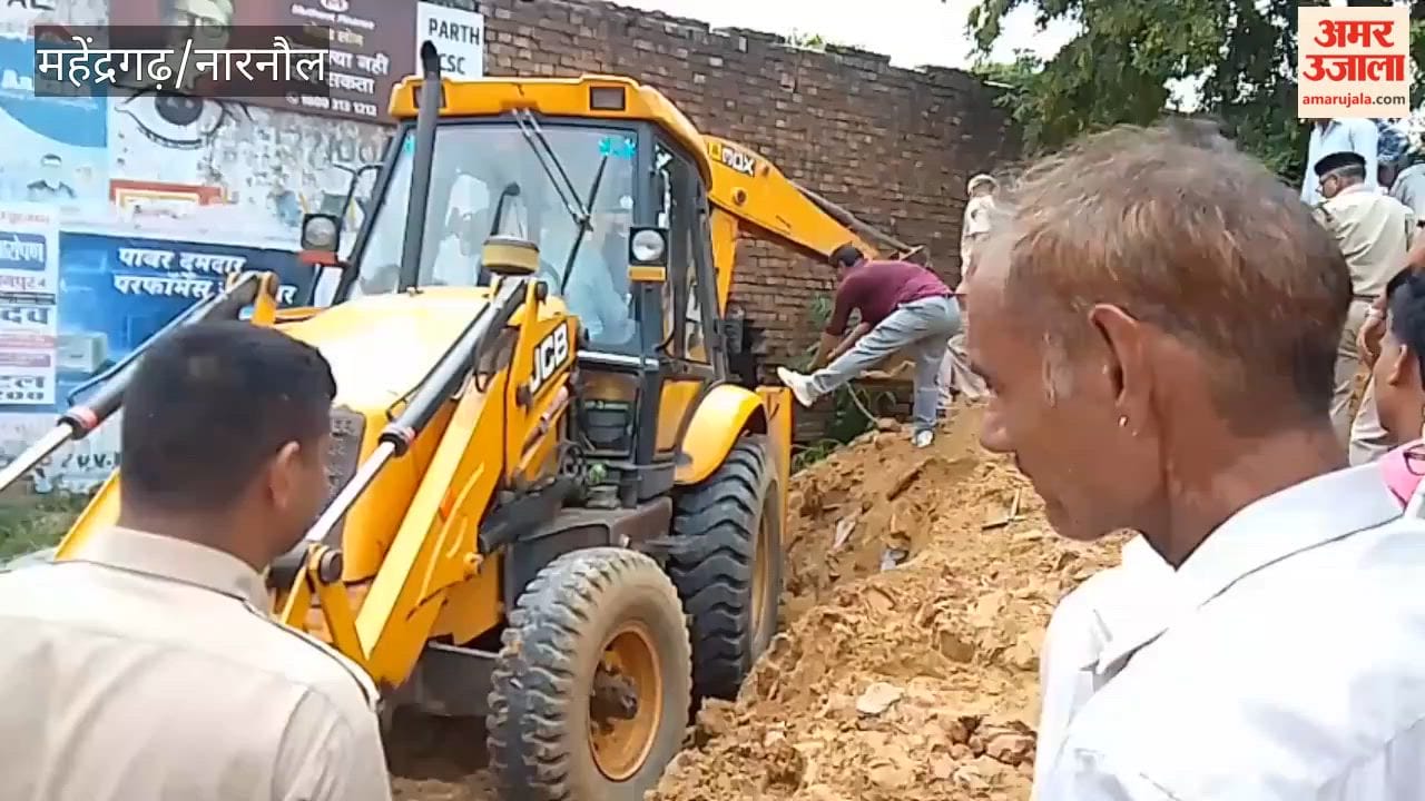 Tragic accident in Mahendragarh: Welder dies after being buried under soil while digging a well.