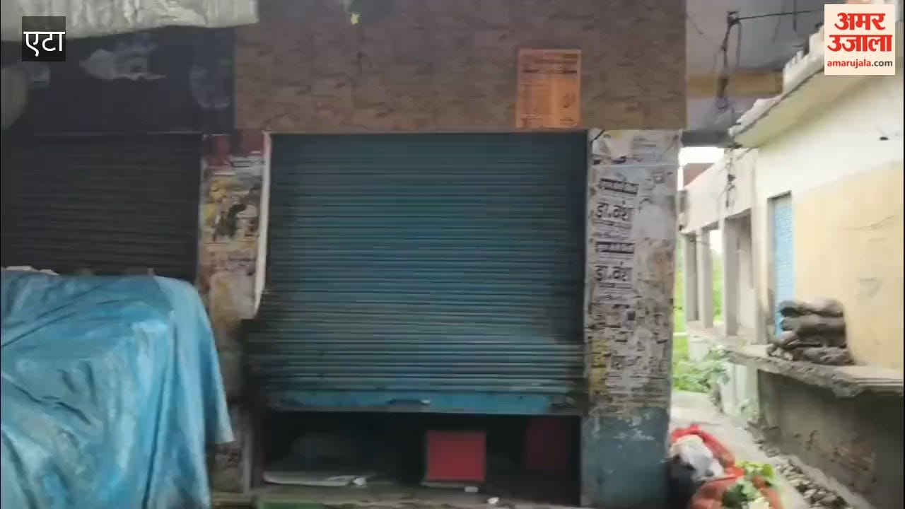 A major theft occurred at a jeweler's shop in Aliganj, where thieves cut the shutter and stole the safe.