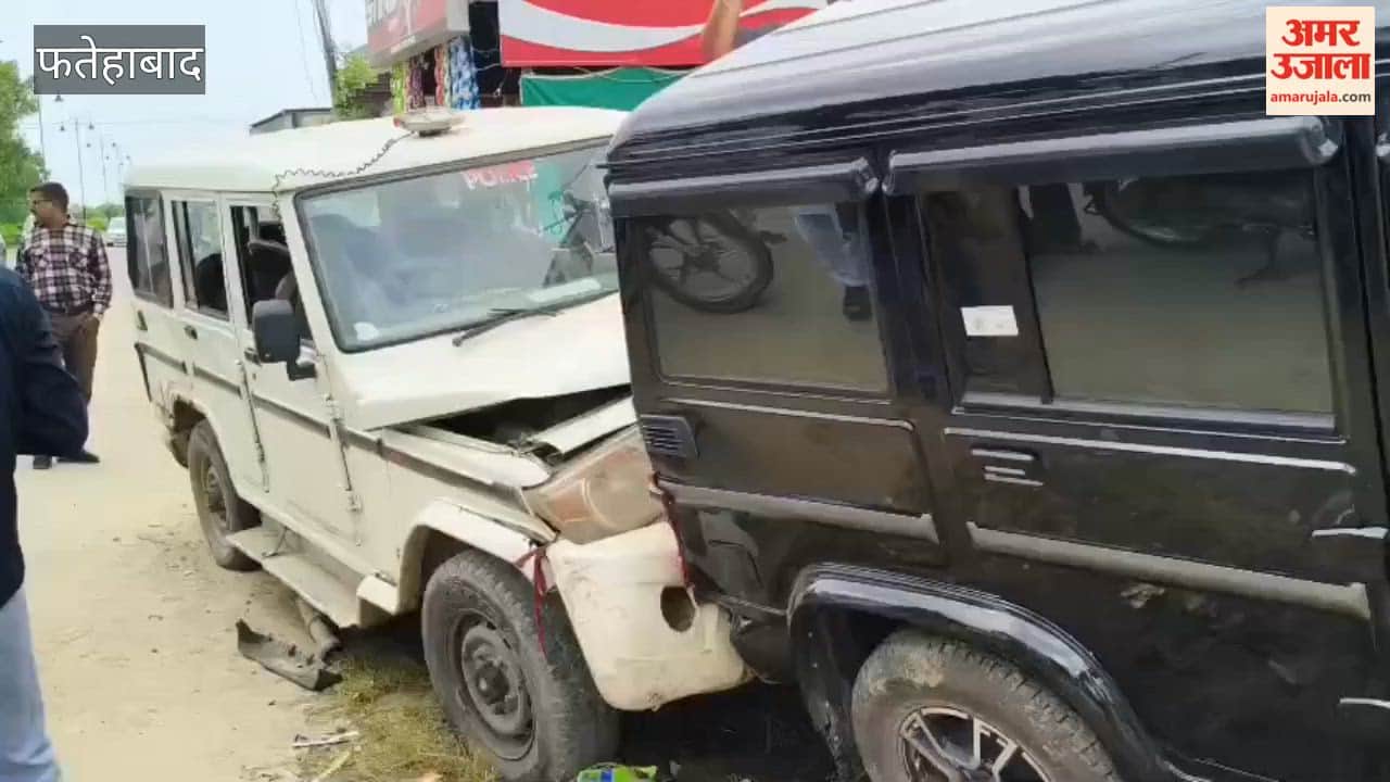 A police vehicle rammed into a stationary Bolero in Fatehabad.