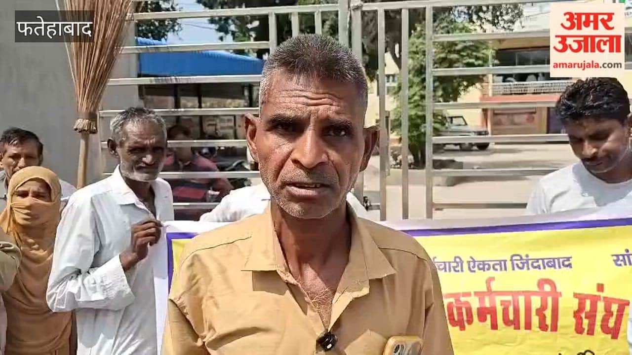 Garbage will not be cleared from the towns of Ratia, Fatehabad for now; sanitation workers' strike extended by three days.