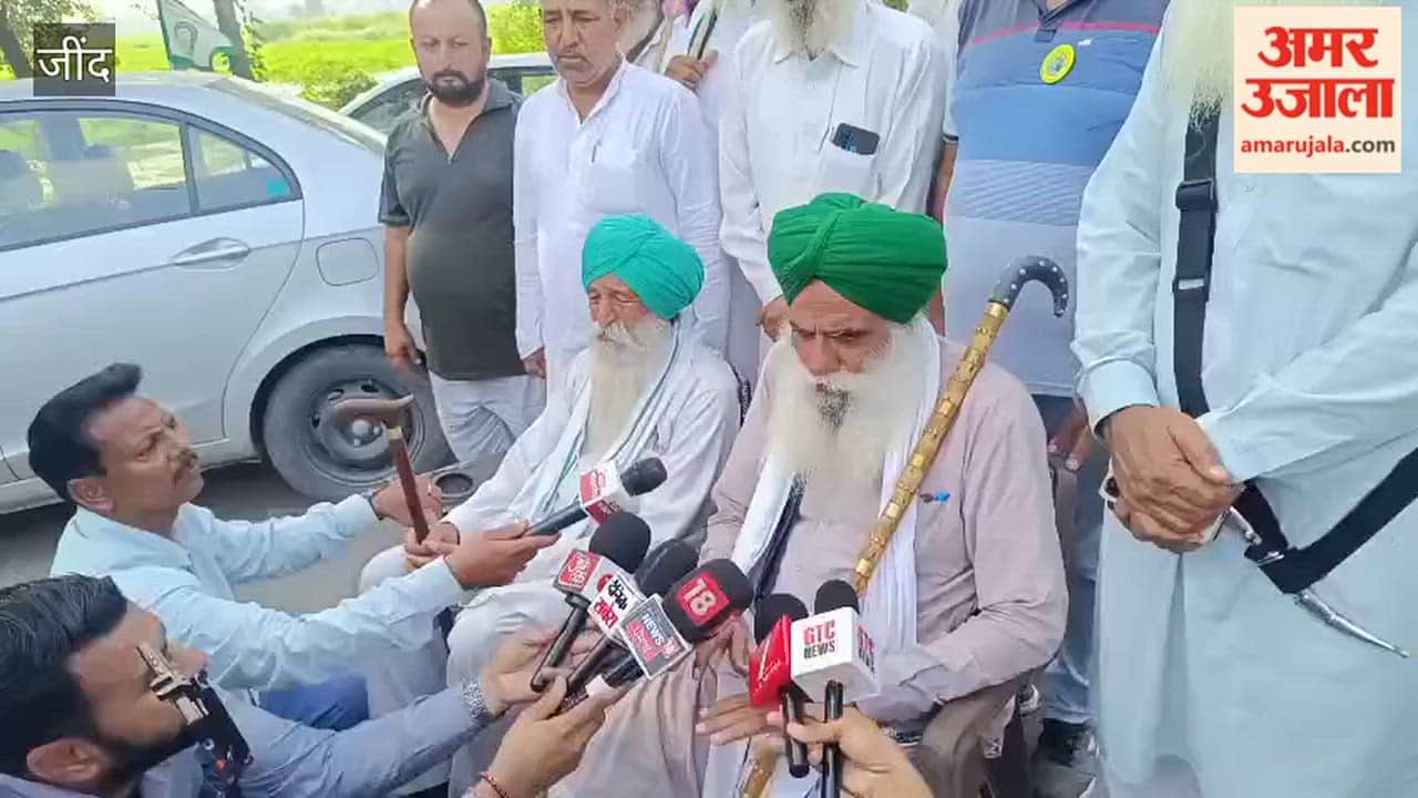51 farmer leaders will march on foot to the border in a semi-naked state and stage a sit-in near the barricades at 11 AM on Wednesday.