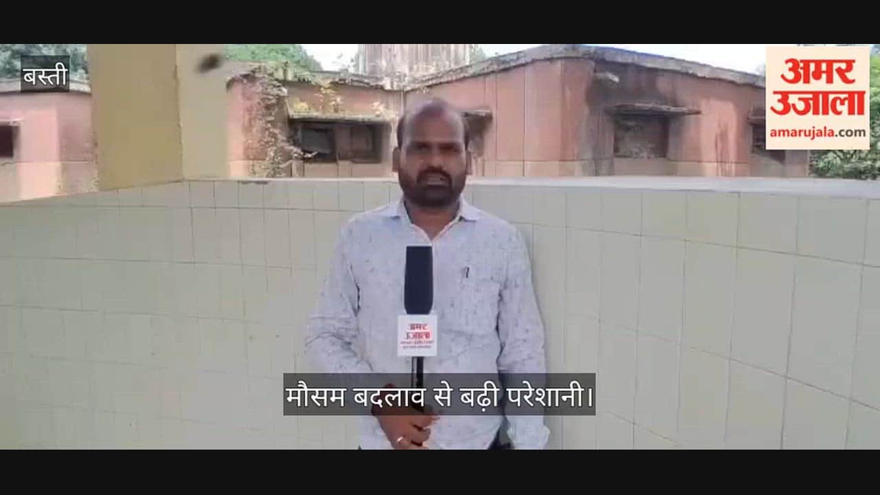 Viral fever attacks in changing weather, PICU and children's ward of district hospital full