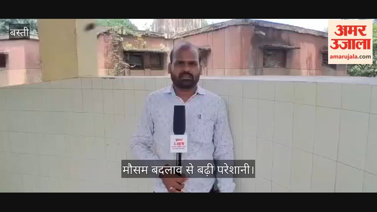 Viral fever attacks in changing weather, PICU and children's ward of district hospital full