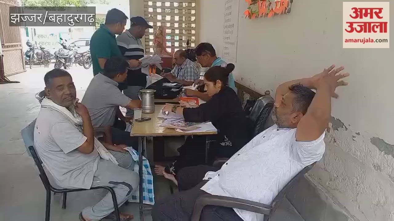 Voters in Jhajjar visited polling booths to file claims and objections; slow website performance caused inconvenience.