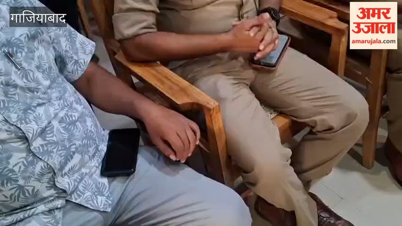 Theft in Ravali Chowki area of Muradnagar for last two months